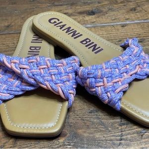 Giani Bini Lavender Sandals